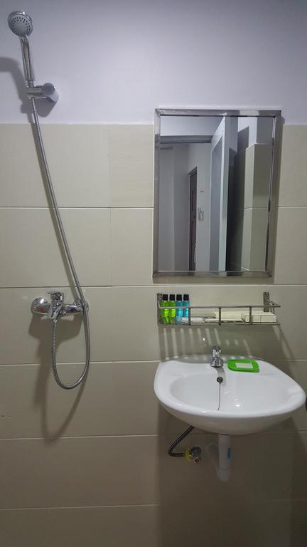 Asian Smile Hotel Янгон Экстерьер фото